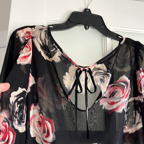 Blouse - Picture 6 of 6